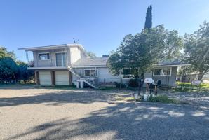 featured image of 385 S 4th St