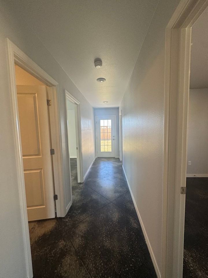 6702 Pepperdine Drive - Photo 7 of 13