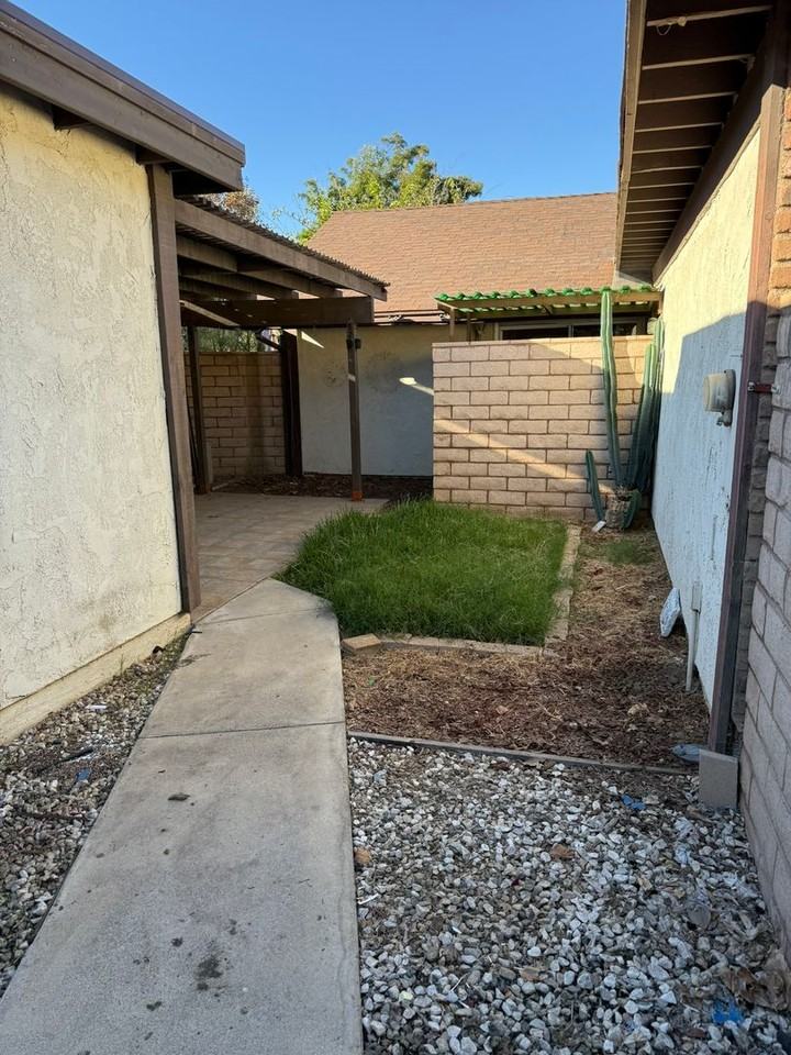 4224 Donald Ave - Photo 7 of 11