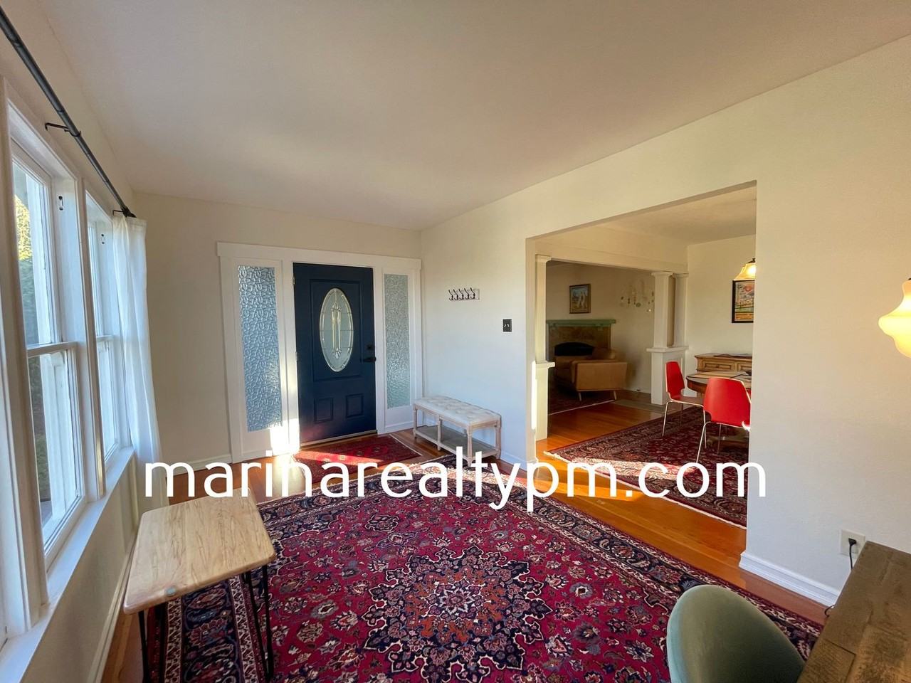 745 Edwards St - Photo 5 of 50