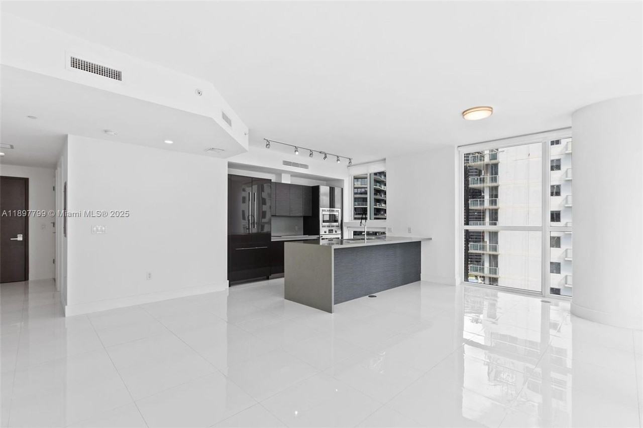 1080 Brickell Ave - Photo 2 of 15