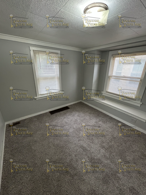 49 Karnes St - Photo 2 of 7