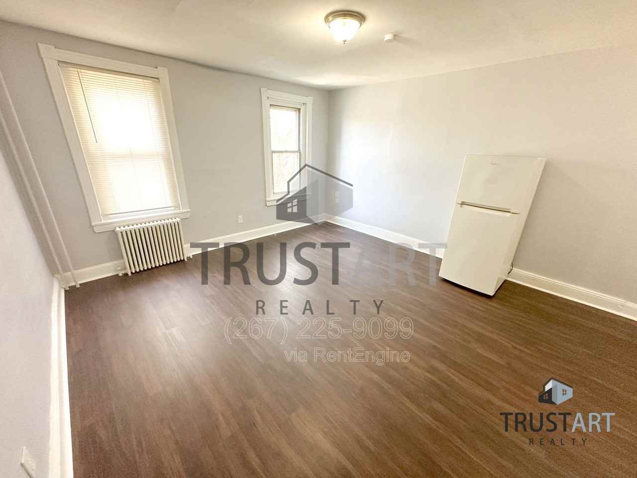 2321 N 25th St #2 - Photo 4 of 10