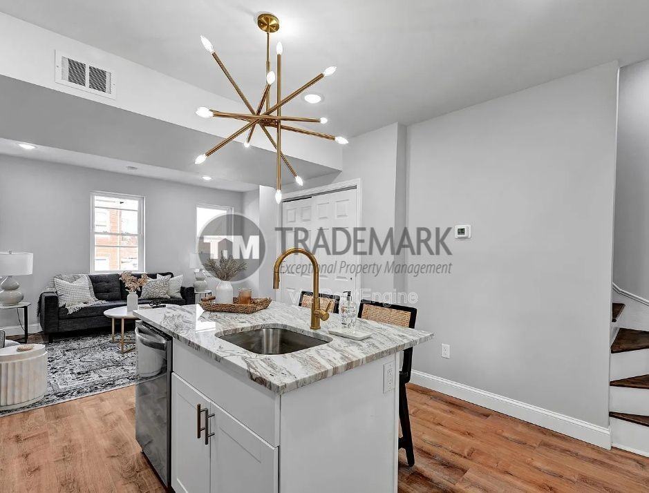 758 Manor Street #2 - Photo 3 of 23