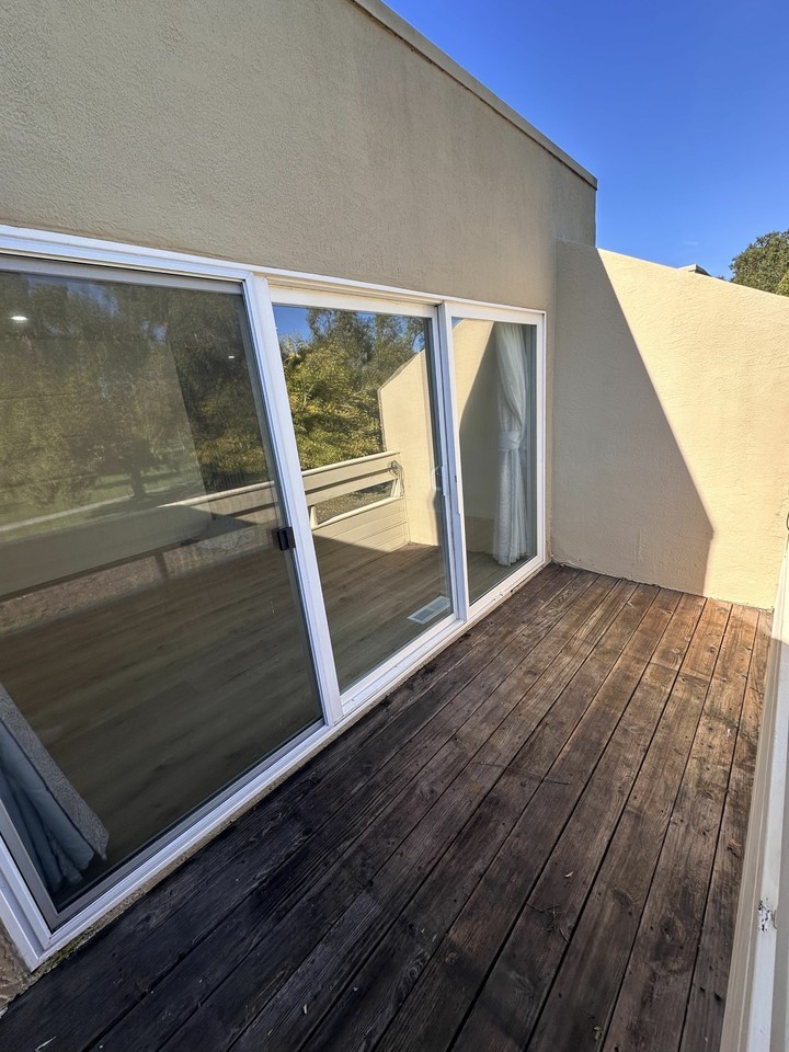 2948 Yulupa Avenue - Photo 3 of 27