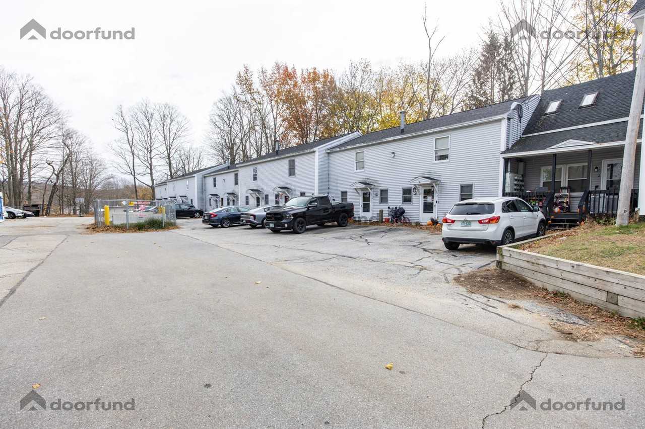 9 Carroll St #1 - Photo 6 of 50