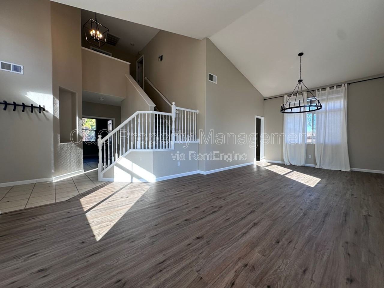 200 Eastbrook Cir - Photo 2 of 29