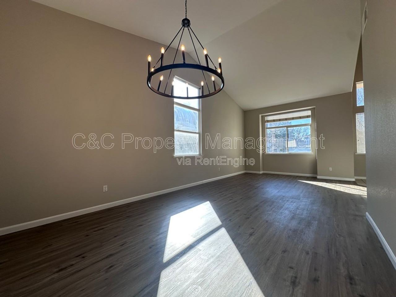 200 Eastbrook Cir - Photo 5 of 29