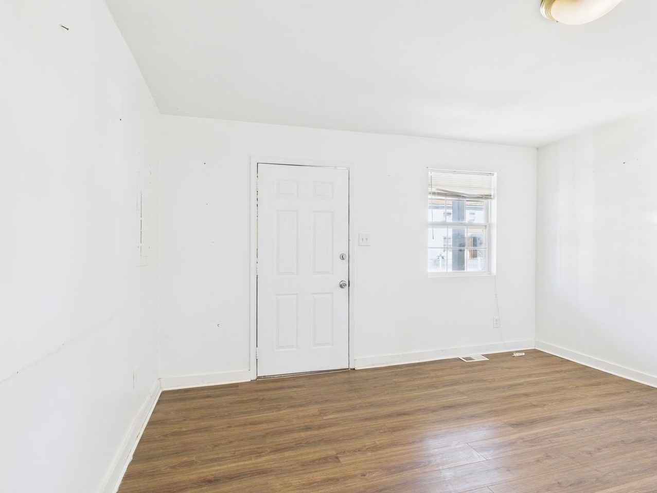 1206 Rome Street #1208 - Photo 5 of 35