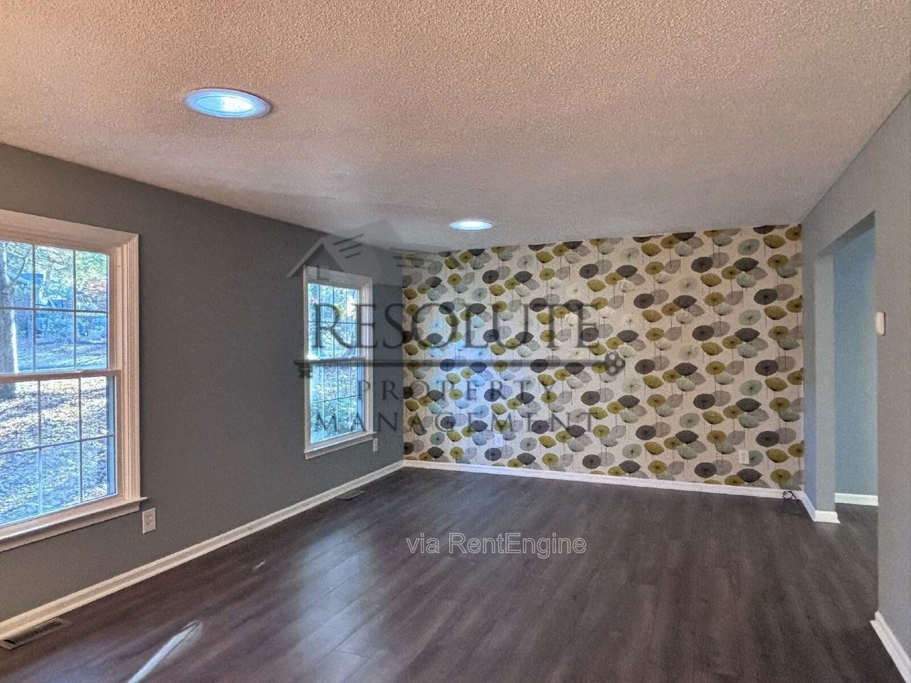 1200 Brucemont Dr - Photo 5 of 26