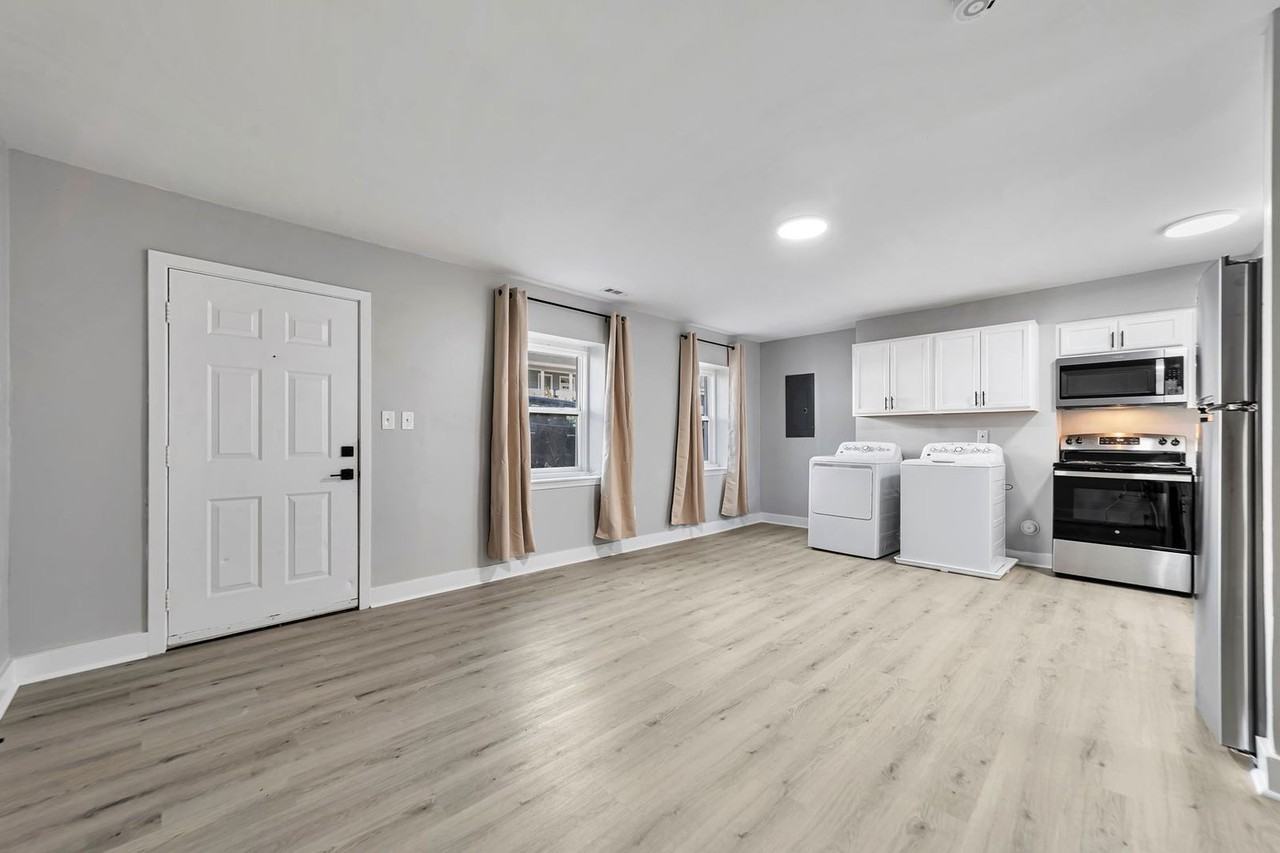 616 N 21st St - Photo 5 of 16