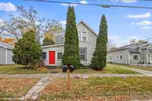 featured image of 605 North Perry Street #1