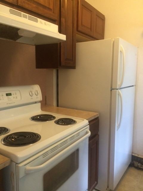 2525 Spruce St #2 - Photo 4 of 14