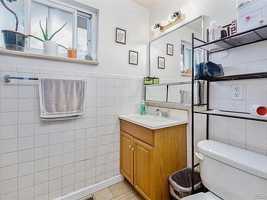 featured image of 4205 Moorhead Avenue