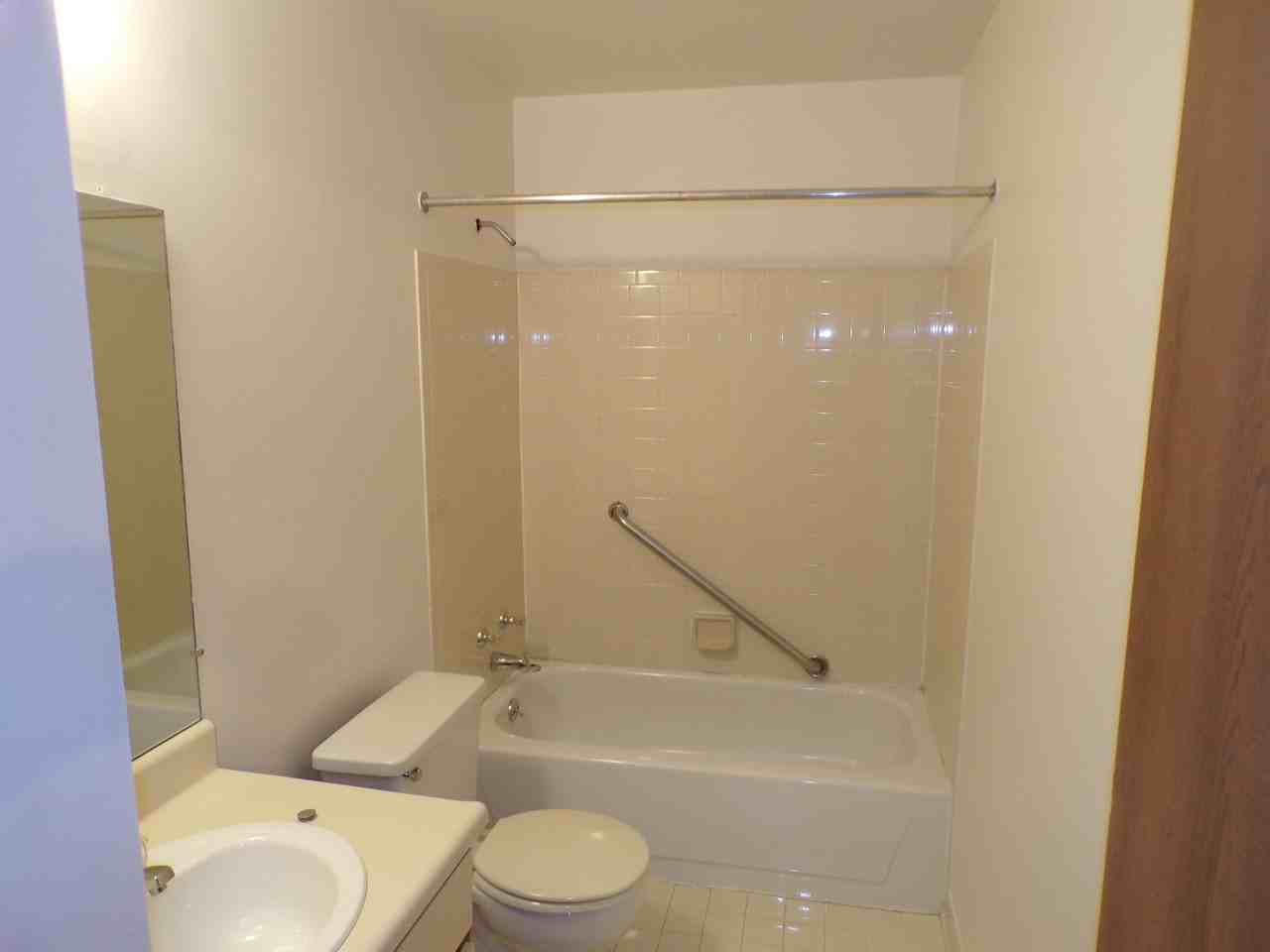 3755 Heritage Pkwy #3755A - Photo 7 of 9