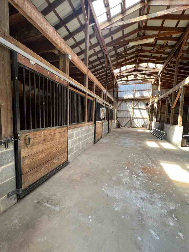 162 Birtwick Rd - Photo 5 of 20