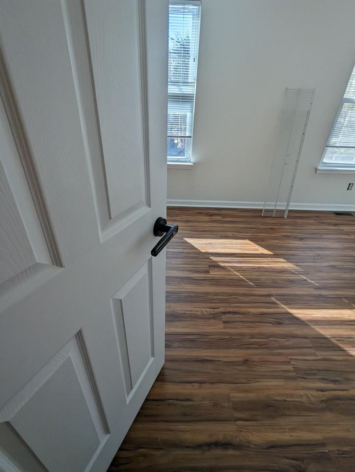 33 E 22nd St #1 - Photo 2 of 10