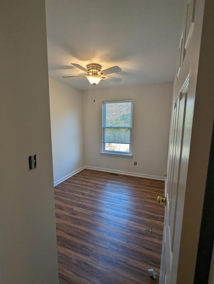 33 E 22nd St #1 - Photo 3 of 10