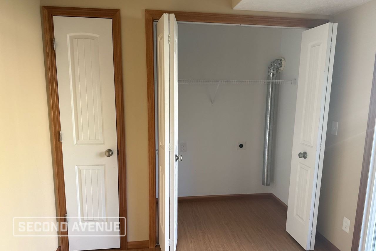 440 Stationpl - Photo 5 of 12