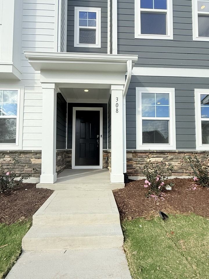 308 Carolina Springs Boulevard - Photo 2 of 39