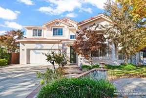 featured image of 3289 Monte Verde Ln