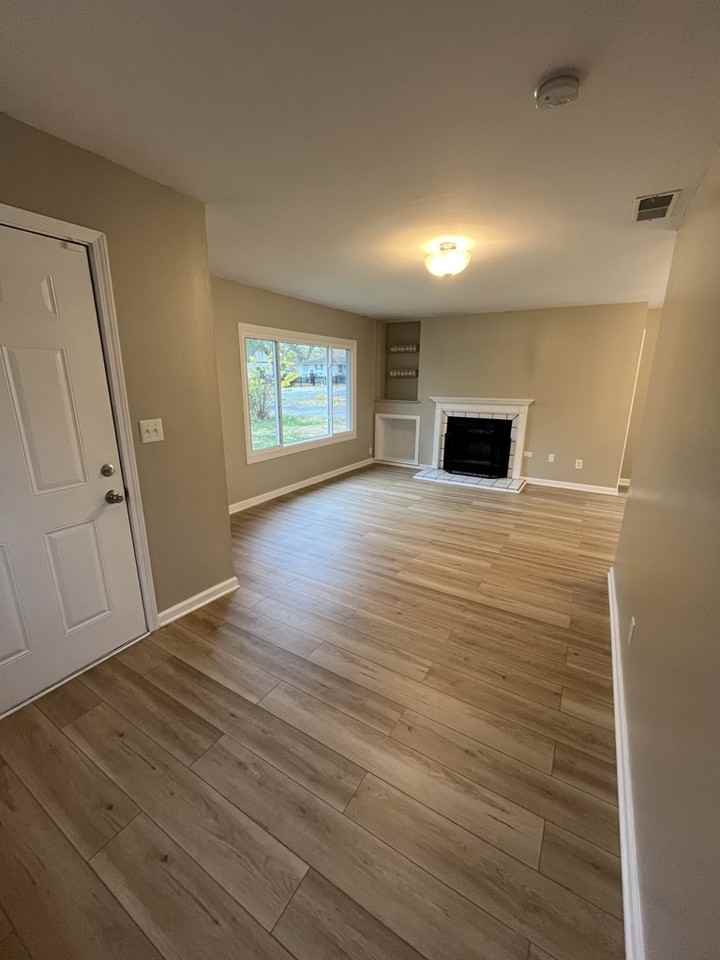 1602 S Grant Ave - Photo 2 of 20