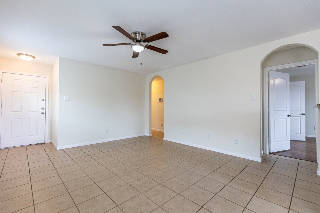 12315 Fish Hook - Photo 7 of 31