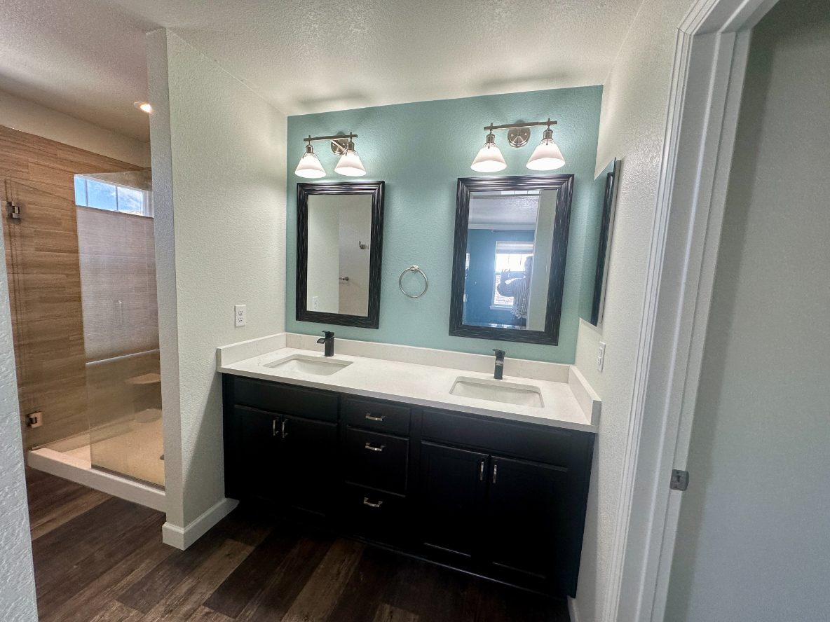 1944 Cade Ave - Photo 3 of 18