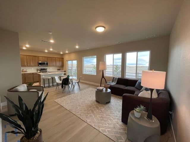 10327 Grattage Grv - Photo 2 of 14