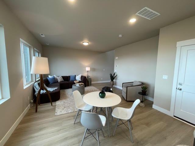 10327 Grattage Grv - Photo 5 of 14