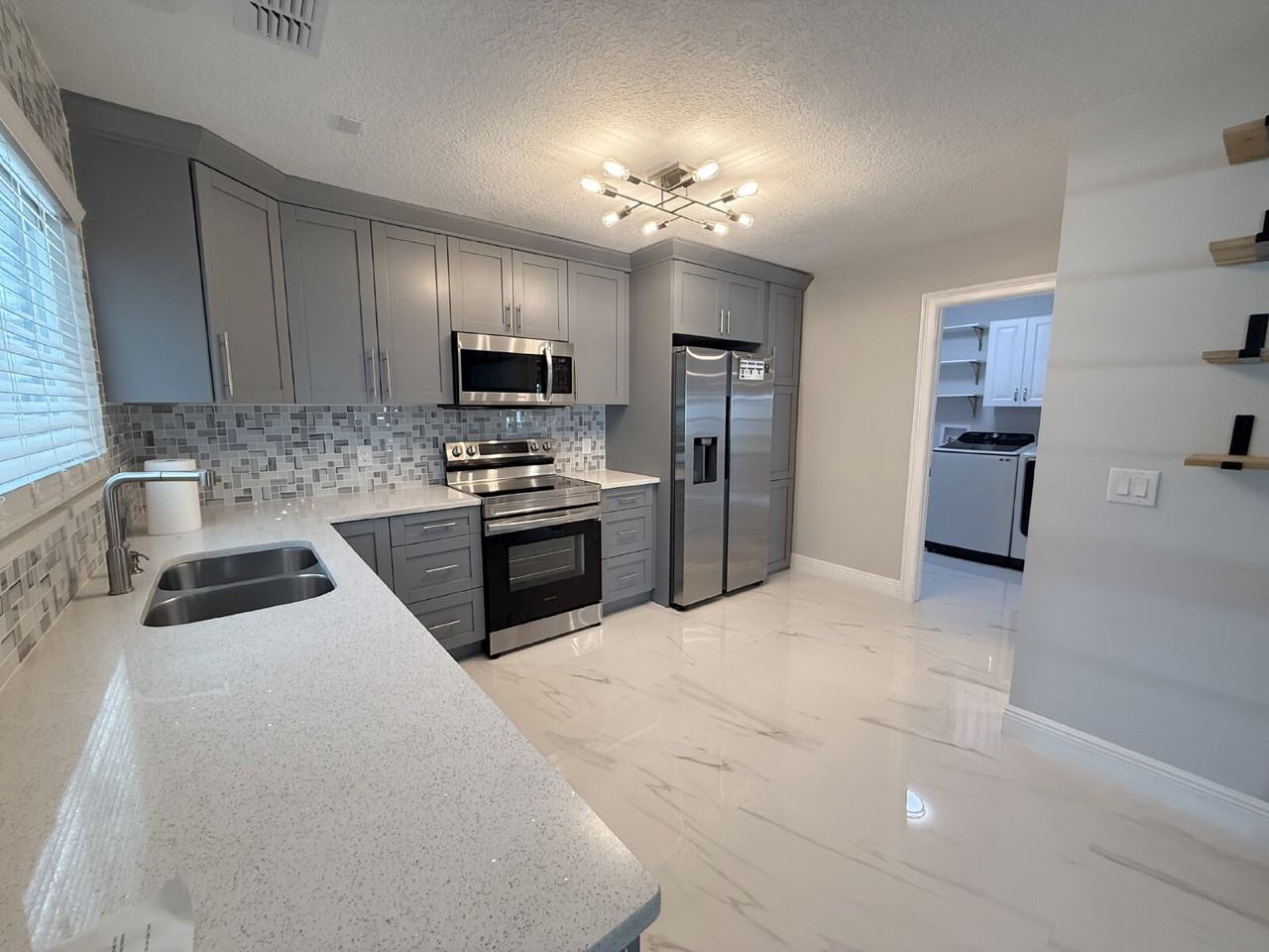 3203 Taragrove Dr - Photo 6 of 31