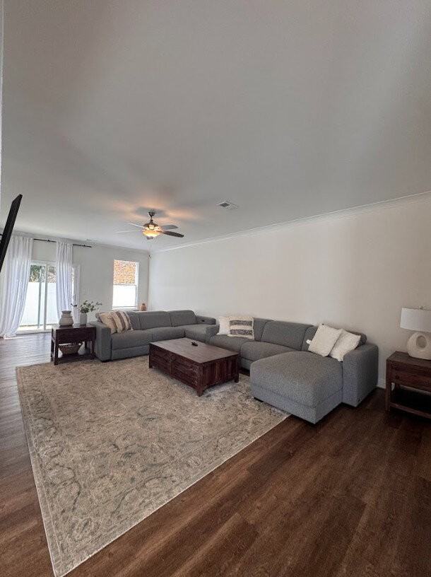 401 Albus Dr - Photo 7 of 34