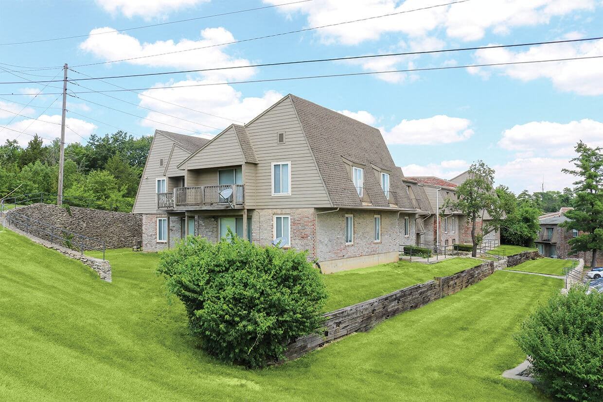 Canyon Creek Apartments - Photo 3 of 22