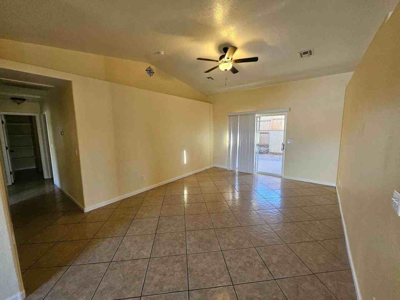 1649 Arena Dr - Photo 6 of 13