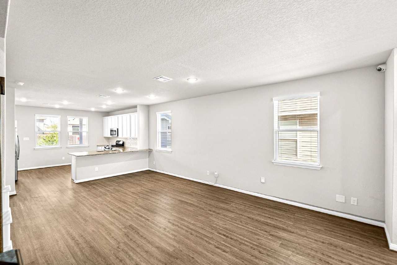 5139 Longhorn Riv - Photo 7 of 44