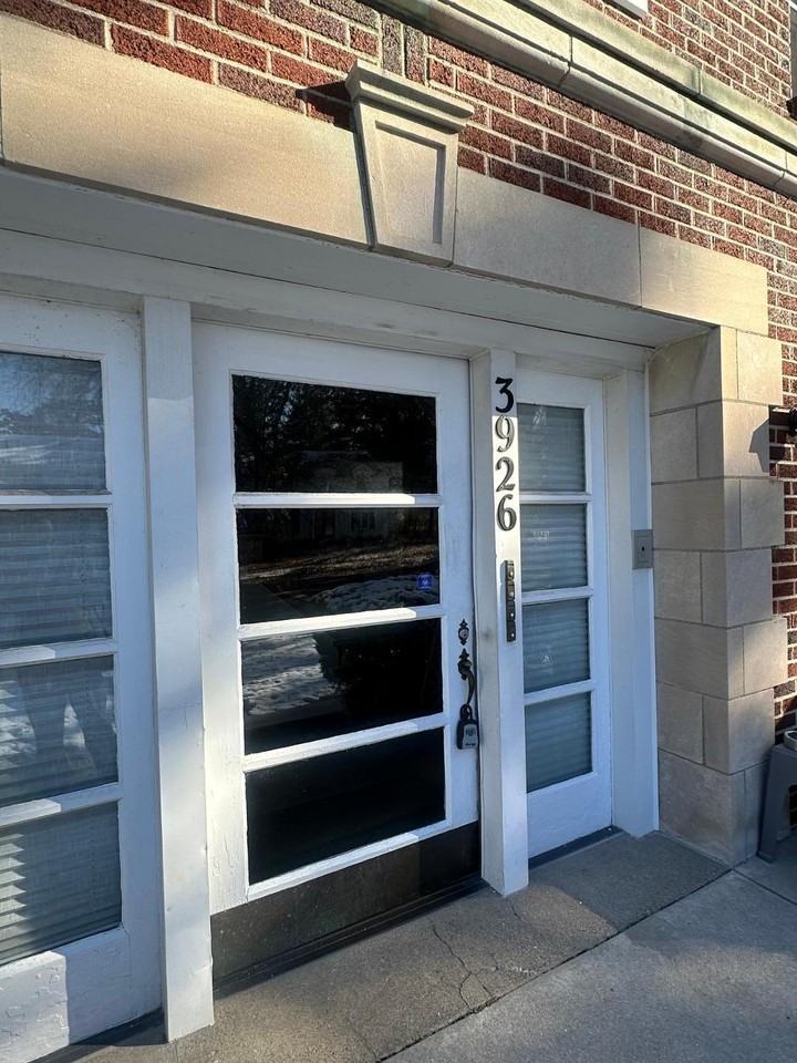 3926 Indian Rd #4 - Photo 2 of 12