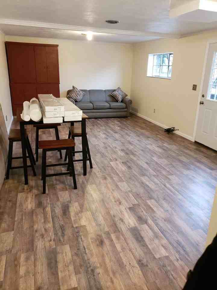 2149 Evergreen Rd #5 - Photo 4 of 9