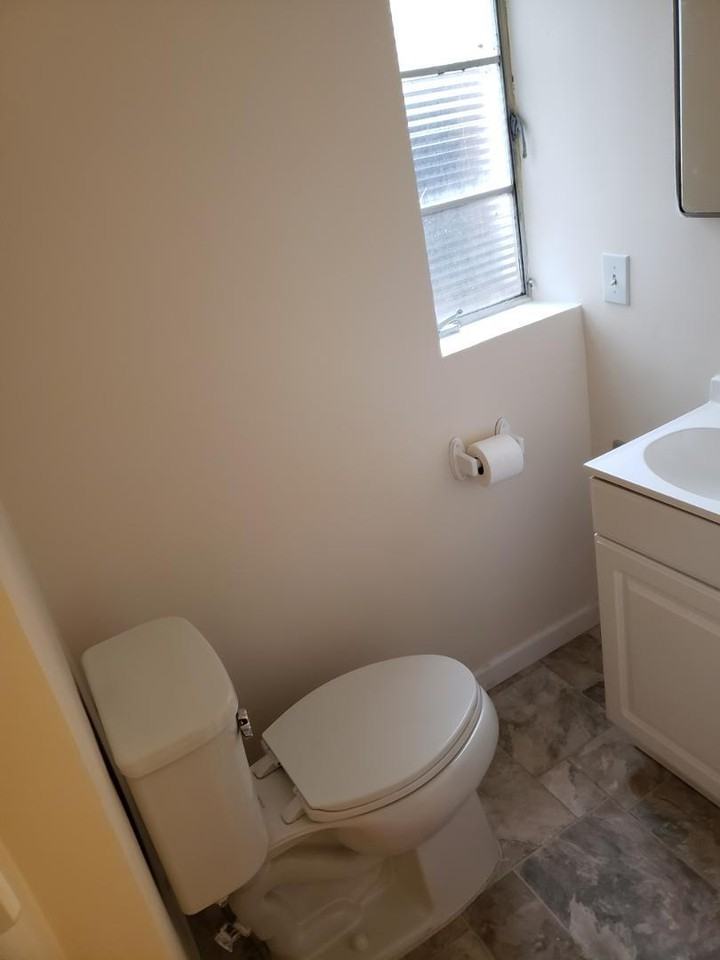 2149 Evergreen Rd #5 - Photo 6 of 9