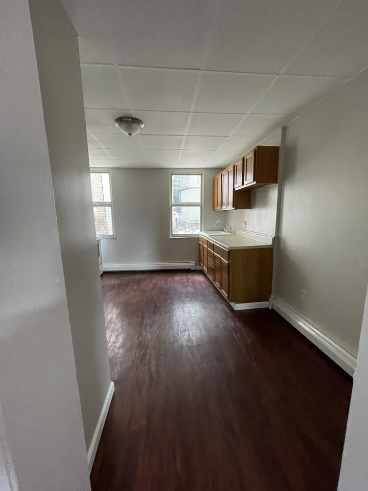 215 Mulberry St #01 - Photo 6 of 7