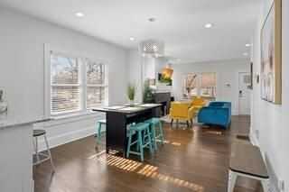 786 Peeples St Sw - Photo 5 of 14