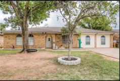3814 Butterfield Rd - Photo 1 of 1