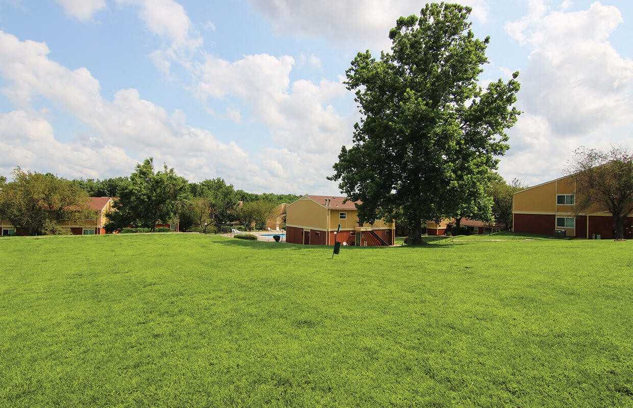 Raintree Apartments - Photo 2 of 50