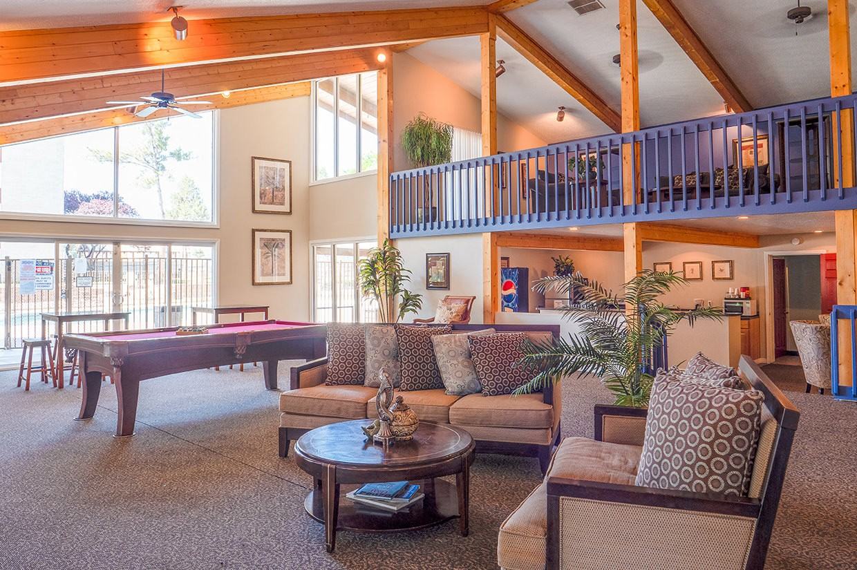 The Pearl at Spring Creek - Photo 4 of 37