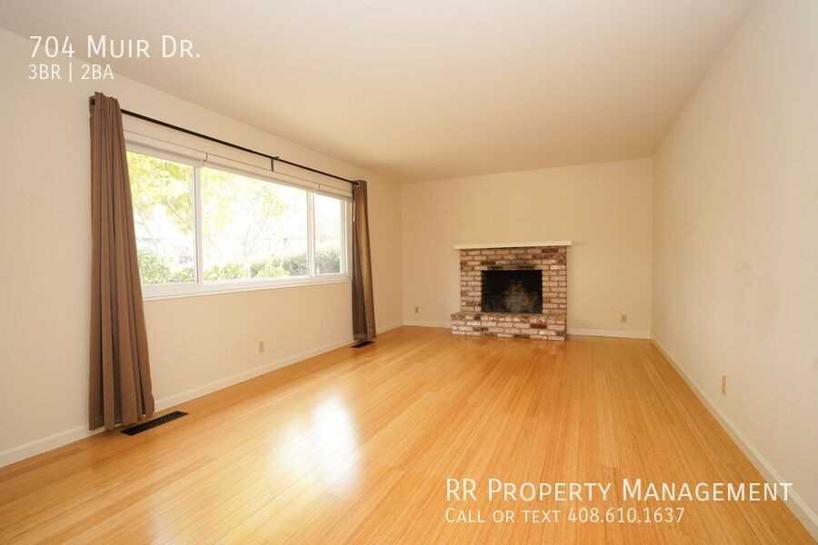 704 Muir Dr - Photo 2 of 36