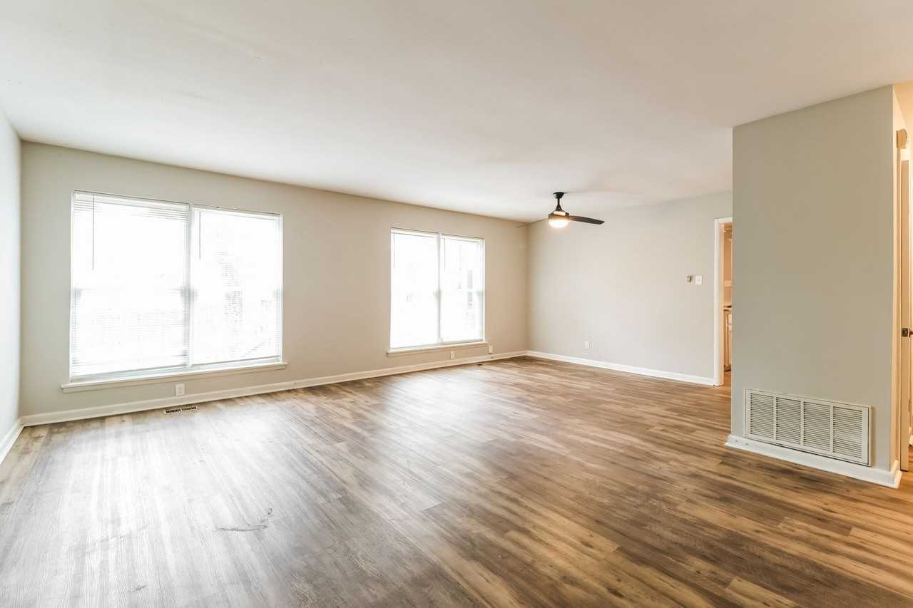 62 Cliffwood Circle - Photo 3 of 19