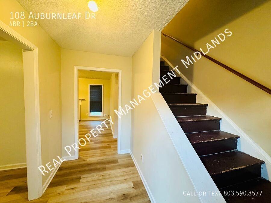 108 Auburnleaf Dr - Photo 3 of 20