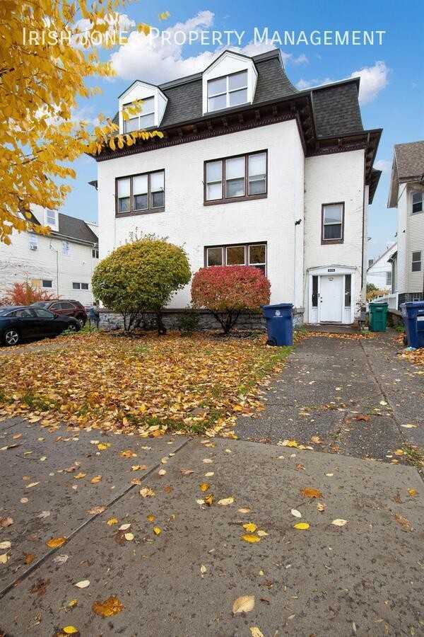 608 Niagara St - Photo 2 of 17