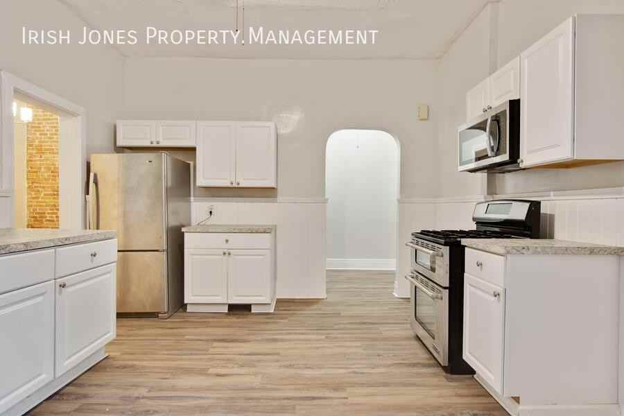 608 Niagara St - Photo 3 of 17