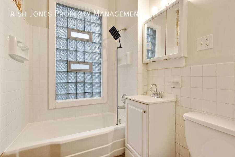 608 Niagara St - Photo 7 of 17
