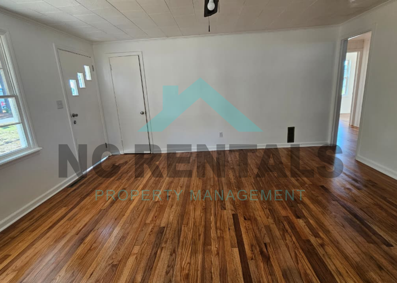 252 Westbrook Ave - Photo 5 of 27